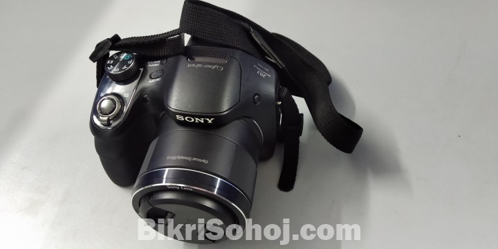 Sony DSC H400 SLR